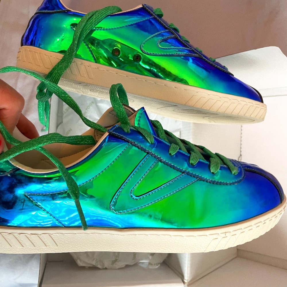 Tretorn shiny blue/green sneakers